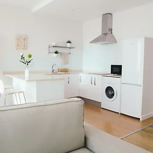 https://estilo-nordico-en-el-sardinero.bilbaohotelsspain.com