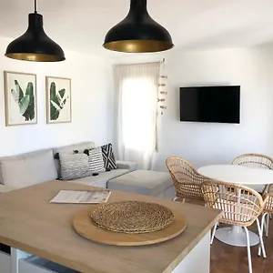 https://casa-alejandro-7-ocean-view-las-vistas.tenerifehoteles.net