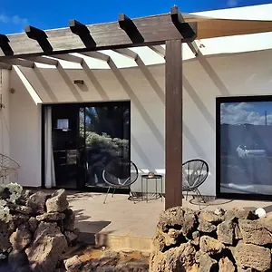 https://art-lab-residency.in-canary-islands.com